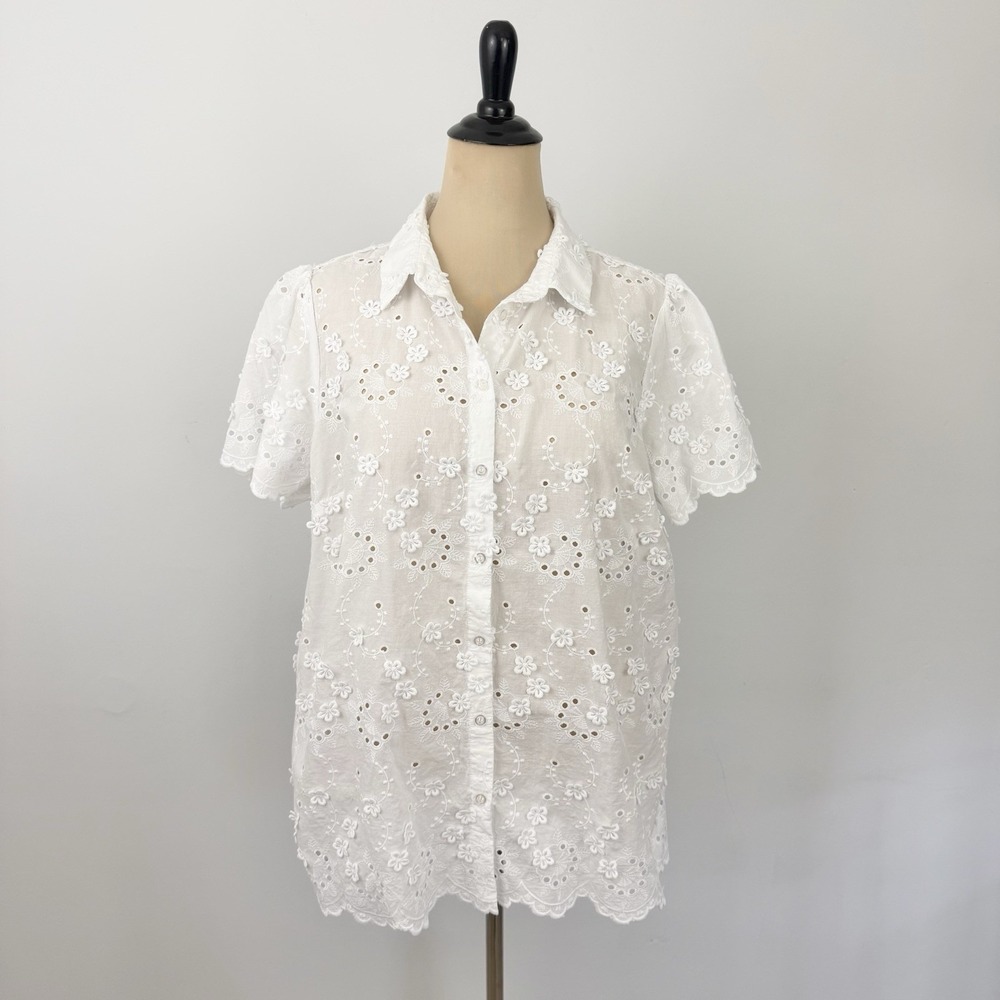 SUSAN GRAVER Pure Eyelet Applique 3D Button Front SHIRT Top 1X White Lace - Picture 3 of 14